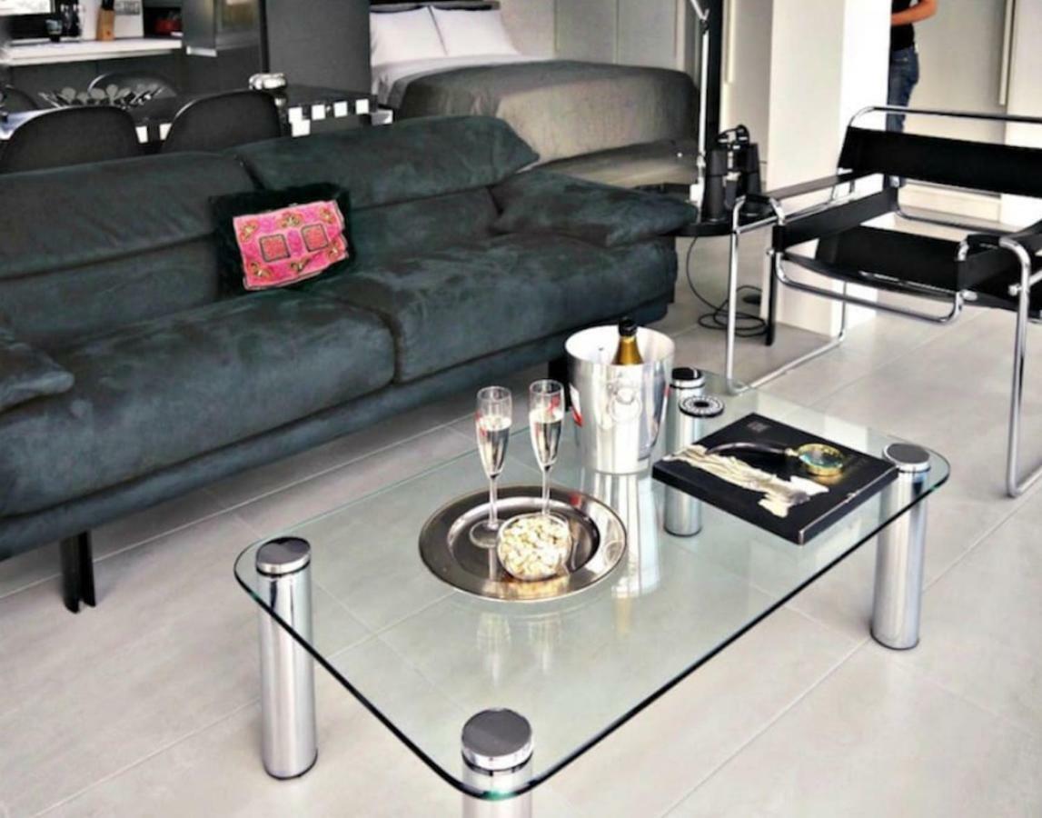 Stylish Penthouse With Acropolis And 360 View Apartment Атина Екстериор снимка